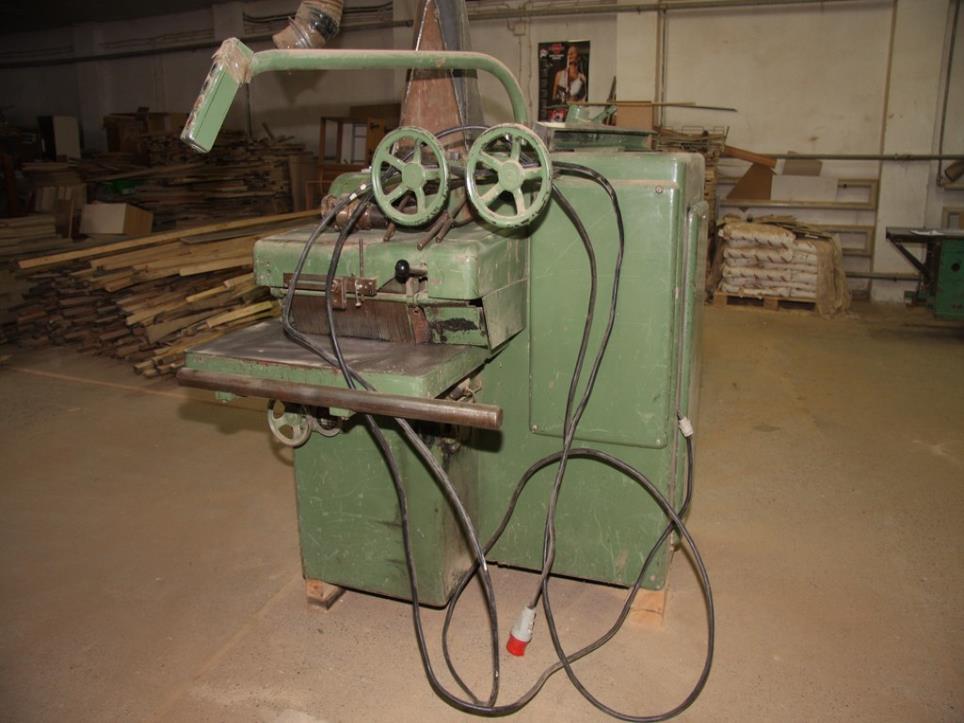 Lesnoobdelovalni stroji-2